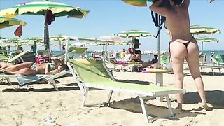 Incredible pawg on the beach