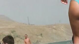 Nudist teen not shy about posibil nude at the beach