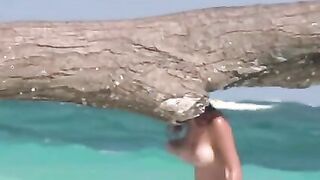 Beach Girls caught on hidden camera