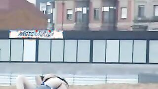 BEACH SPY exposing horny couple fucking on public beach