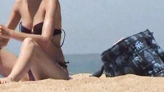 Incredible beach skinny girl topless france