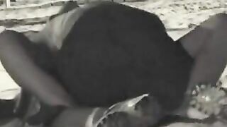 BEACH SPY night sex on the beach