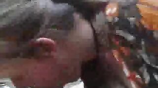 Outdoor Blowjob n Cumshot