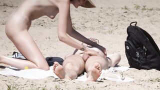 Beach couple Spy Nice