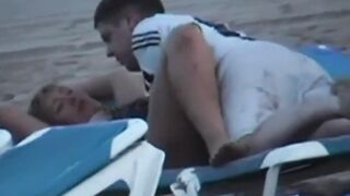 beach sex voyeur by the night