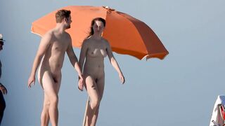 beach nudist couple