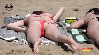 Hot Teen Asses On The Beach