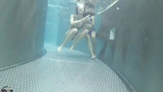 Candid hot Teen Ass creeped in waterpark