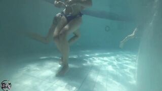 Candid hot Teen Ass creeped in waterpark