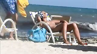 Incredible french girl topless beach tunesia
