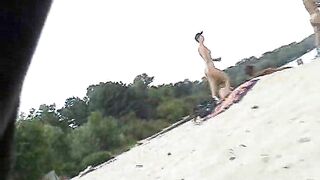Amateur nudist wife expose her perky tits on candid beach